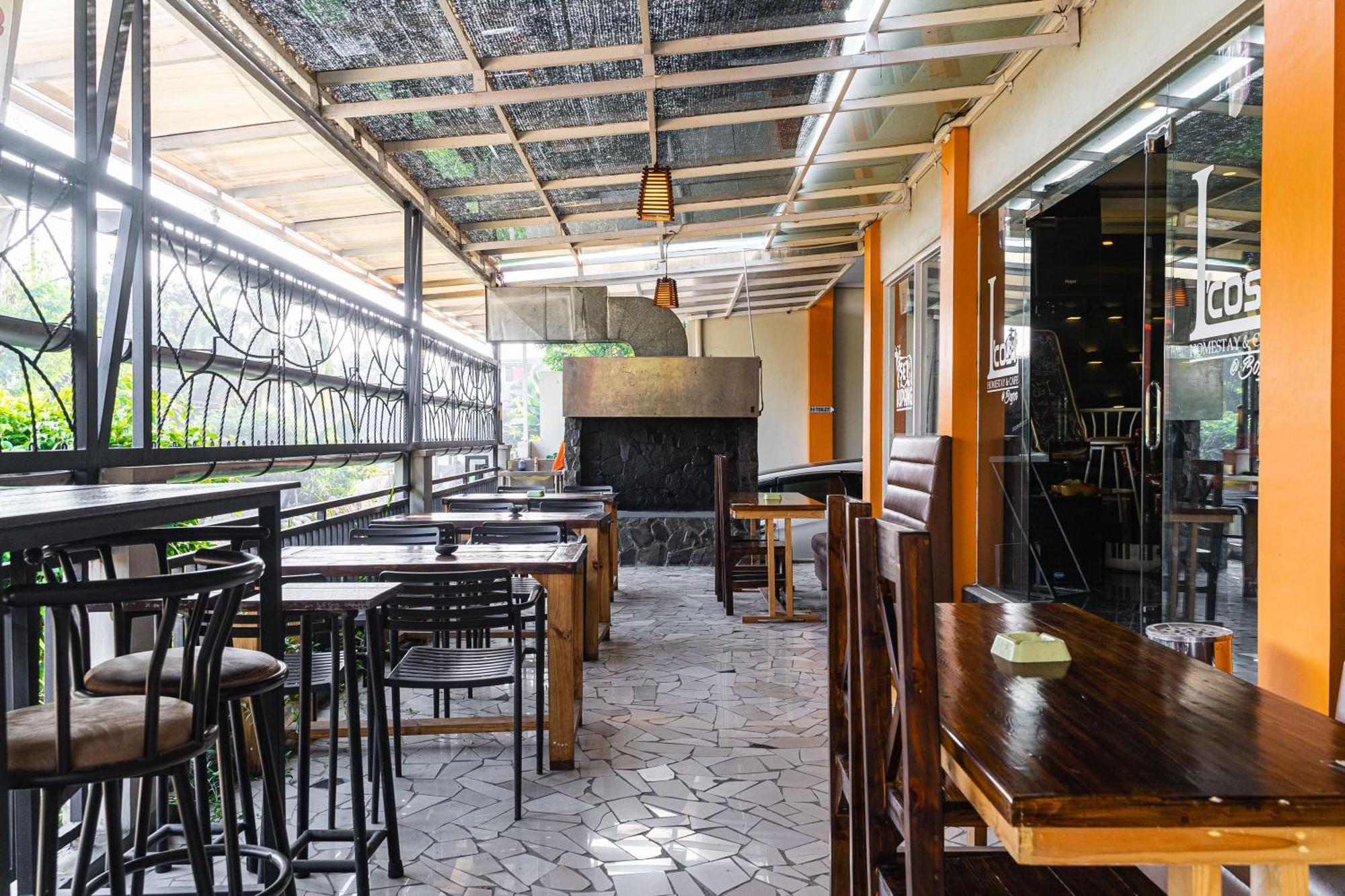L'cost Homestay